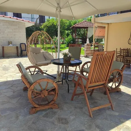 Bellarias House Ξενοδοχείο με διαμερίσματα 3*