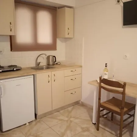 Bellarias House Апарт-отель Нидри