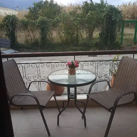 Ξενοδοχείο με διαμερίσματα Bellarias House