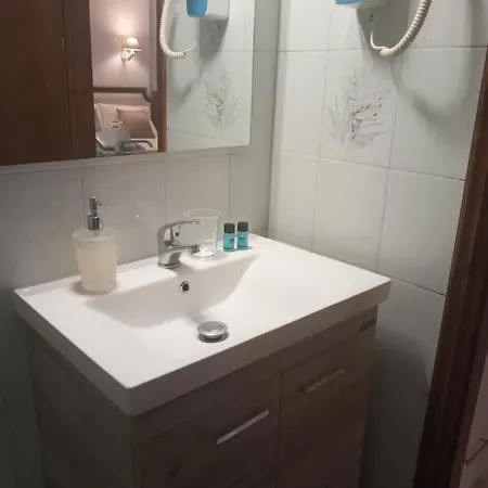 Bellarias House 3* Νυδρί