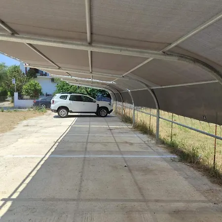 Apartmanhotel Bellarias House