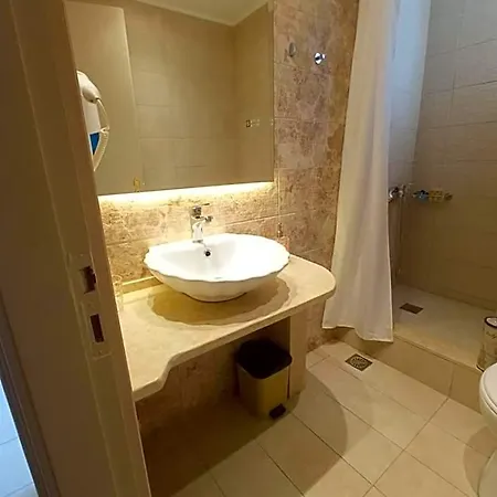 Bellarias House 3* Нидри