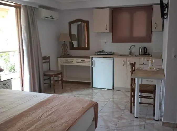 Bellarias House Apartmanhotel Nidrí