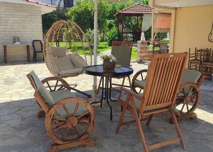 Bellarias House Apartmanhotel 3*